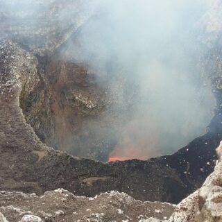 Creater Santiago del Volcan Masaya durante el tour diurno de Infinity Travels.