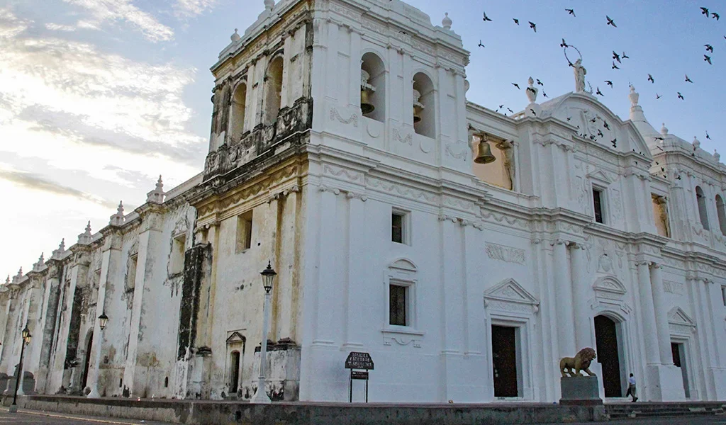 Catedral de león, arquitectura barroca en León, Nicaragua