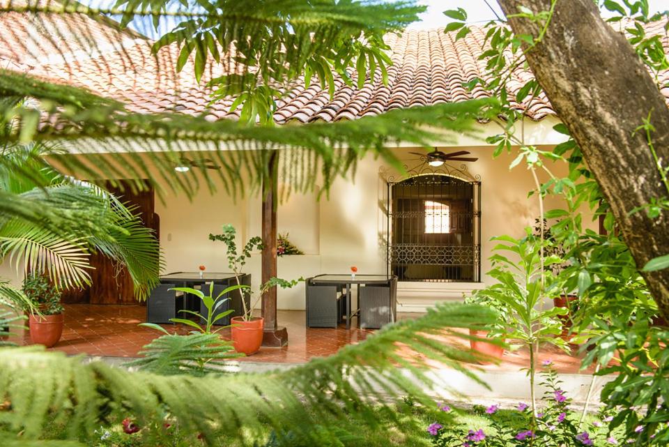 Hotel Flor de Sarta, León Nicaragua