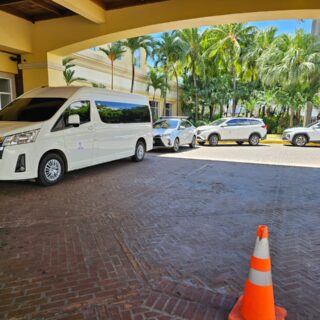 Auto con conductor para alquiler por día en Nicaragua, servicio de Infinity Travels.