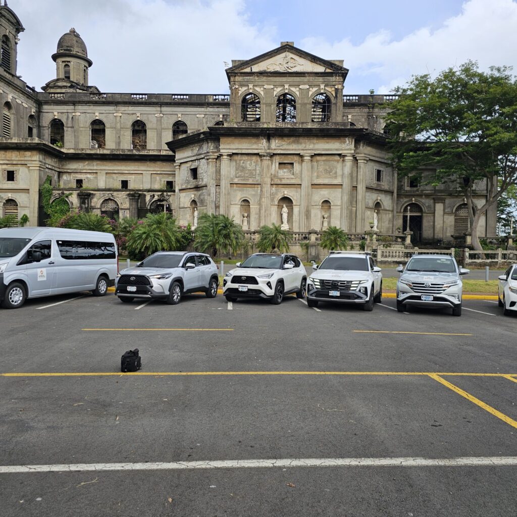 fleet-vehicle-private-transportation-infinity-travel-and-adventures-scaled
